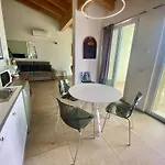 דירה North House With Pool And View