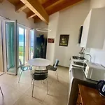 דירה North House With Pool And View