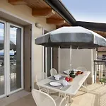 דירה North House With Pool And View *