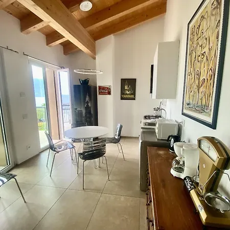 North House With Pool And View Апартаменты *