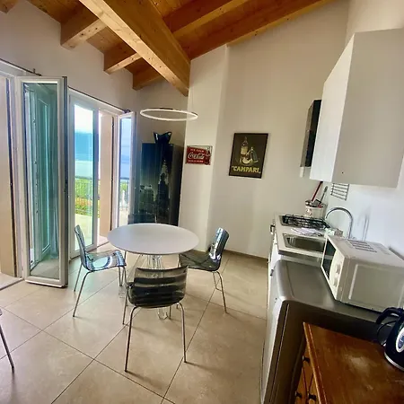 Апартаменты North House With Pool And View
